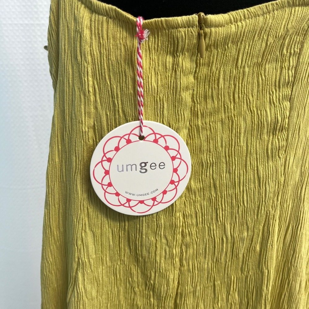 Umgee Chartreuse Yellow Crinkle Mini Dress Scalloped Lace V-Neck Medium C4524 - Picture 5 of 6